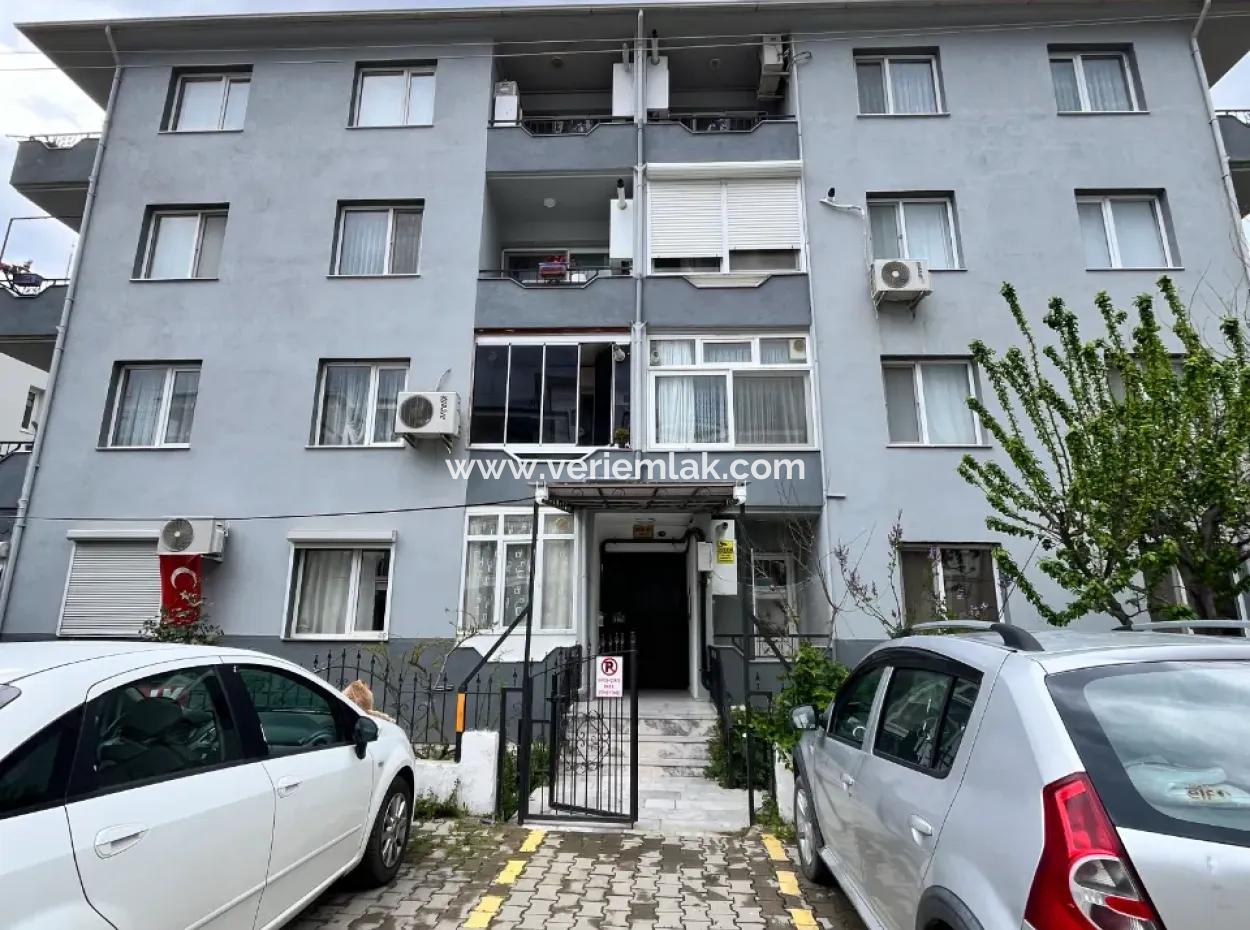 Gözsüzler Caddesi Üzerinde, Mandalina Bahçesi Manzaralı, Geniş Ve Işıl Işıl 3+1 Daire