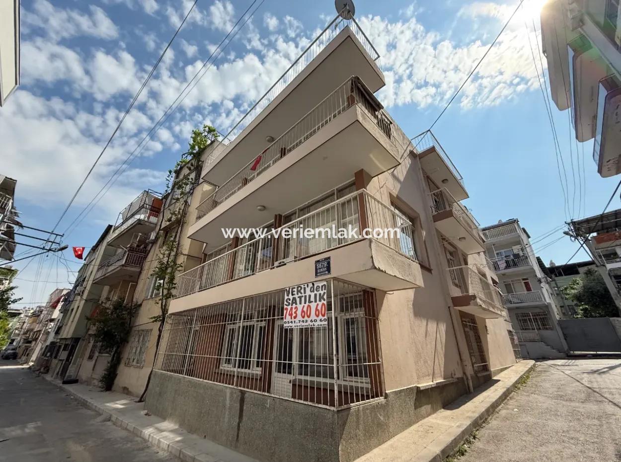 Karabağlar Sarıyer Mahallesinde Geniş Ve Kullanışlı 3+1 Satılık Daire