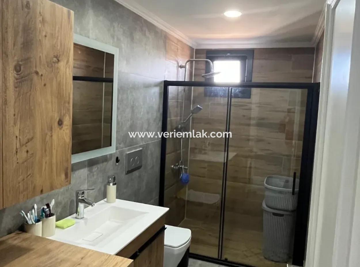 Seferihisar Akarca’da Deniz Ve Doğa Manzaralı Satılık Dubleks Villa