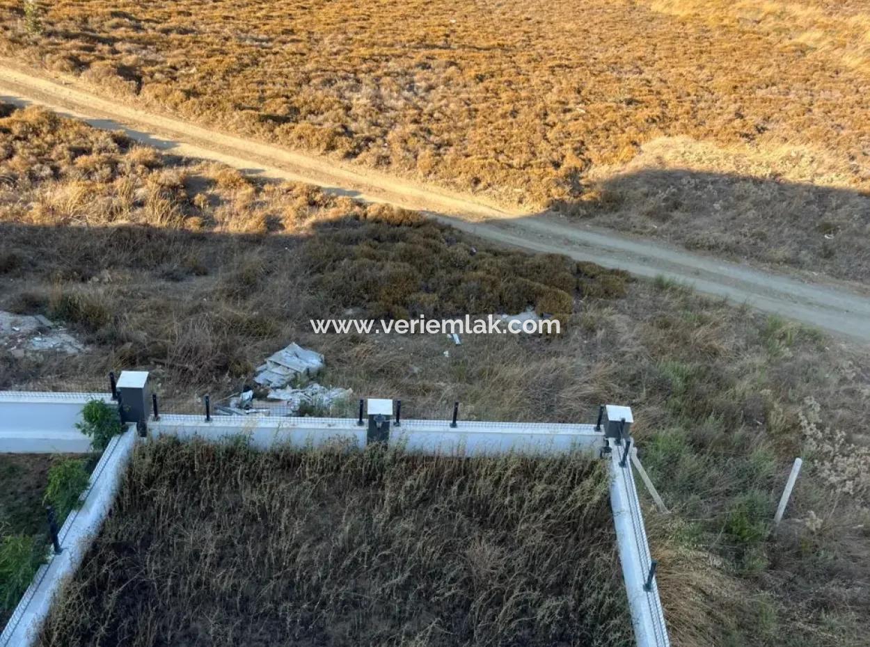 Seferihisar Akarca’da Deniz Ve Doğa Manzaralı Satılık Dubleks Villa