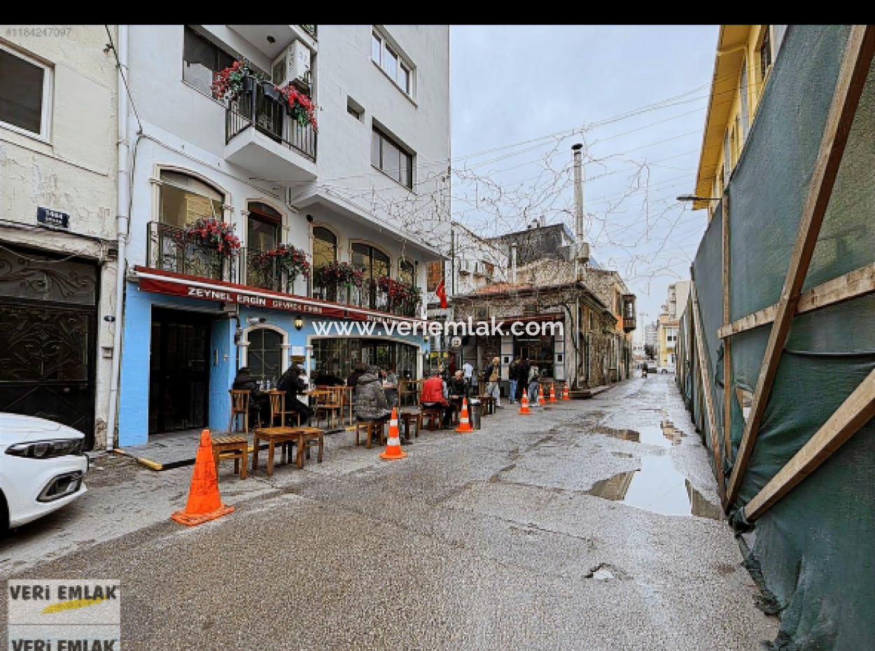 Alsancak   Kıbrıs Şehitleri Yakını   Gevrekçi Zeynelin Sokağında 2+1 Satılık Mobilyalı Daire!