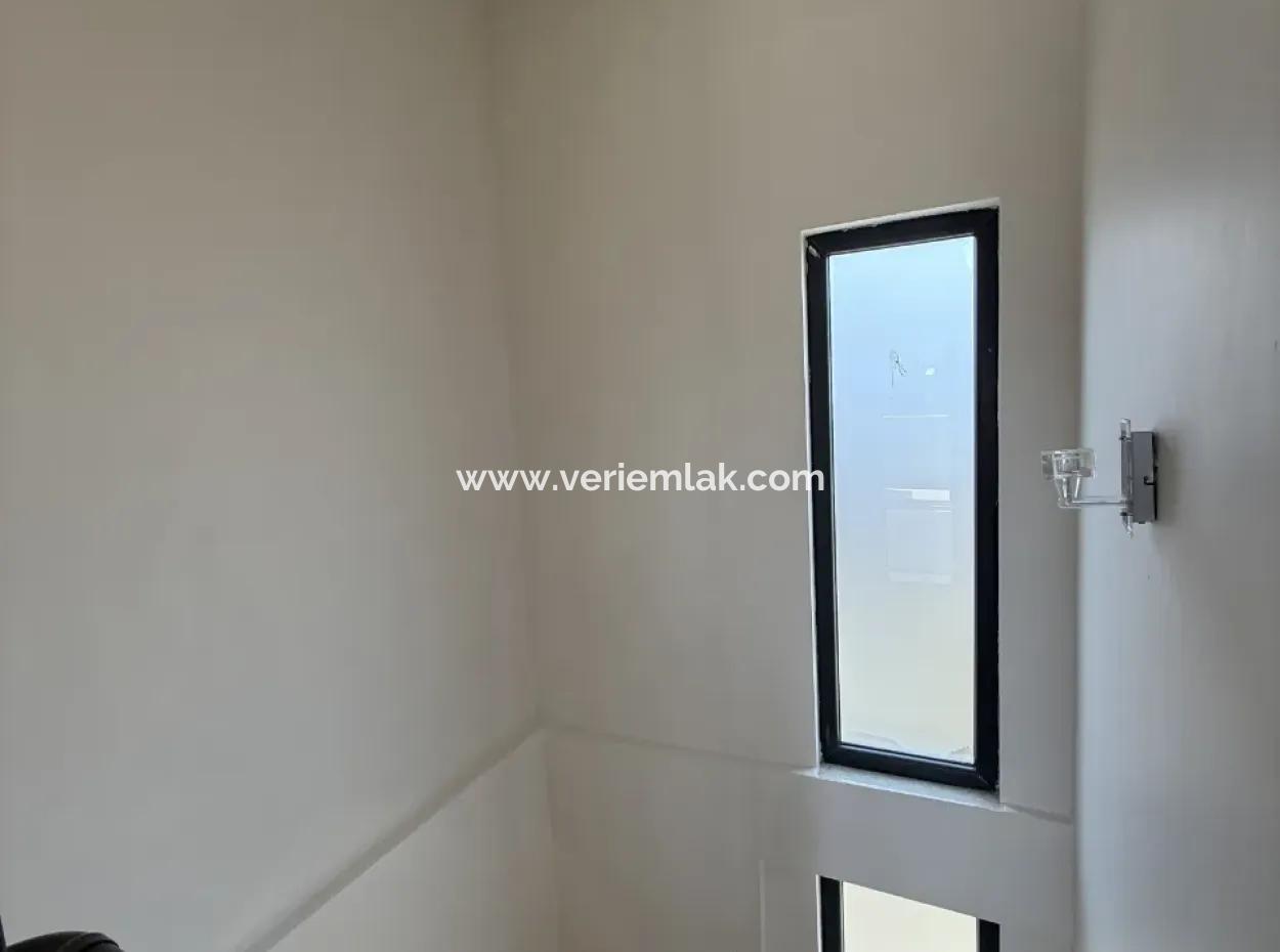 Doğanbey’de Havuzlu, Bahçeli Ve Geniş Kullanımlı 3+1 Villa