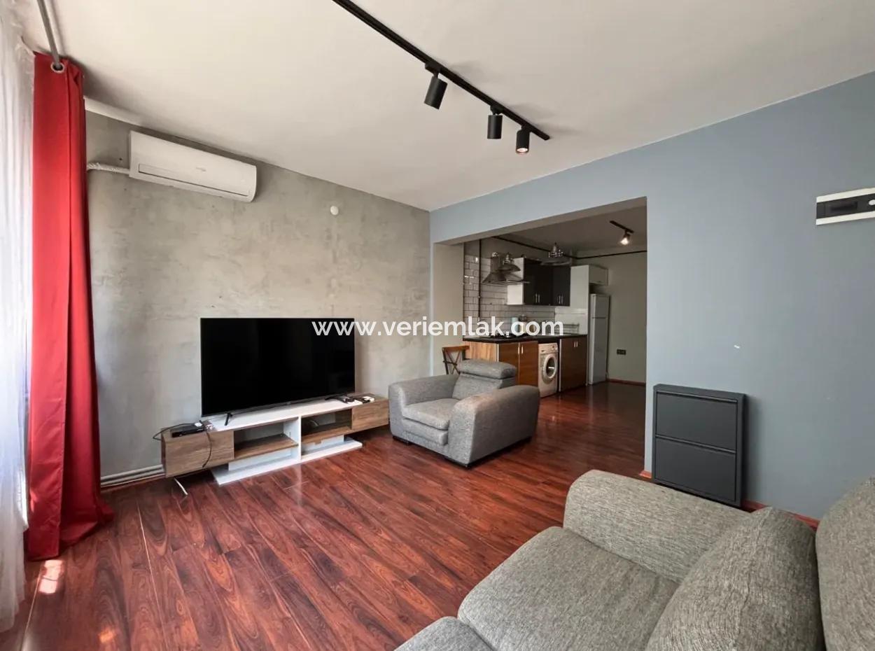 Alsancak Kahramanlar 1+1 Kombili Ve Klimalı Kiralık Eşyalı Daire