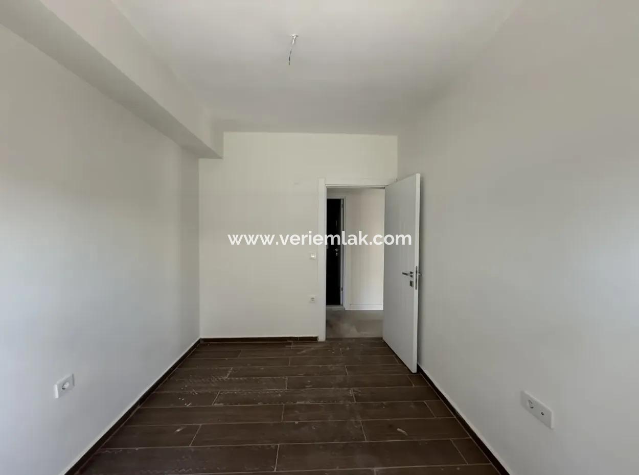 Seferihisar Hıdırlık’ta, Flora Garden Sitesi'nde Yepyeni Bir Yaşam Başlıyor