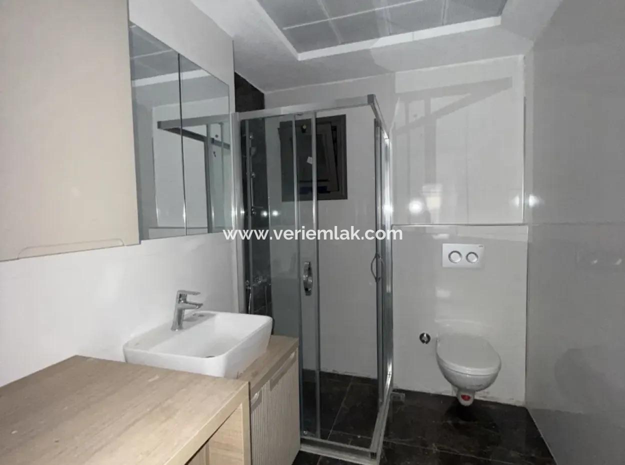 Seferihisar Hıdırlık’ta, Flora Garden Sitesi'nde Yepyeni Bir Yaşam Başlıyor