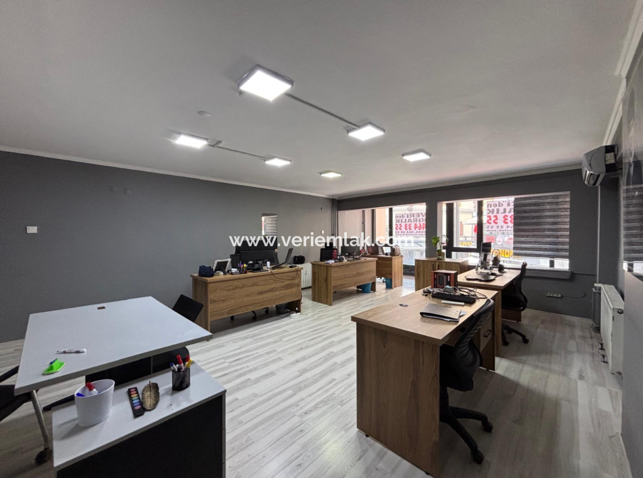 Alsancak  Kıbrıs Şehitlerin’de 1.Kat 3+1 120M2 Çift Wc Li Kiralık Büro/Ofis!