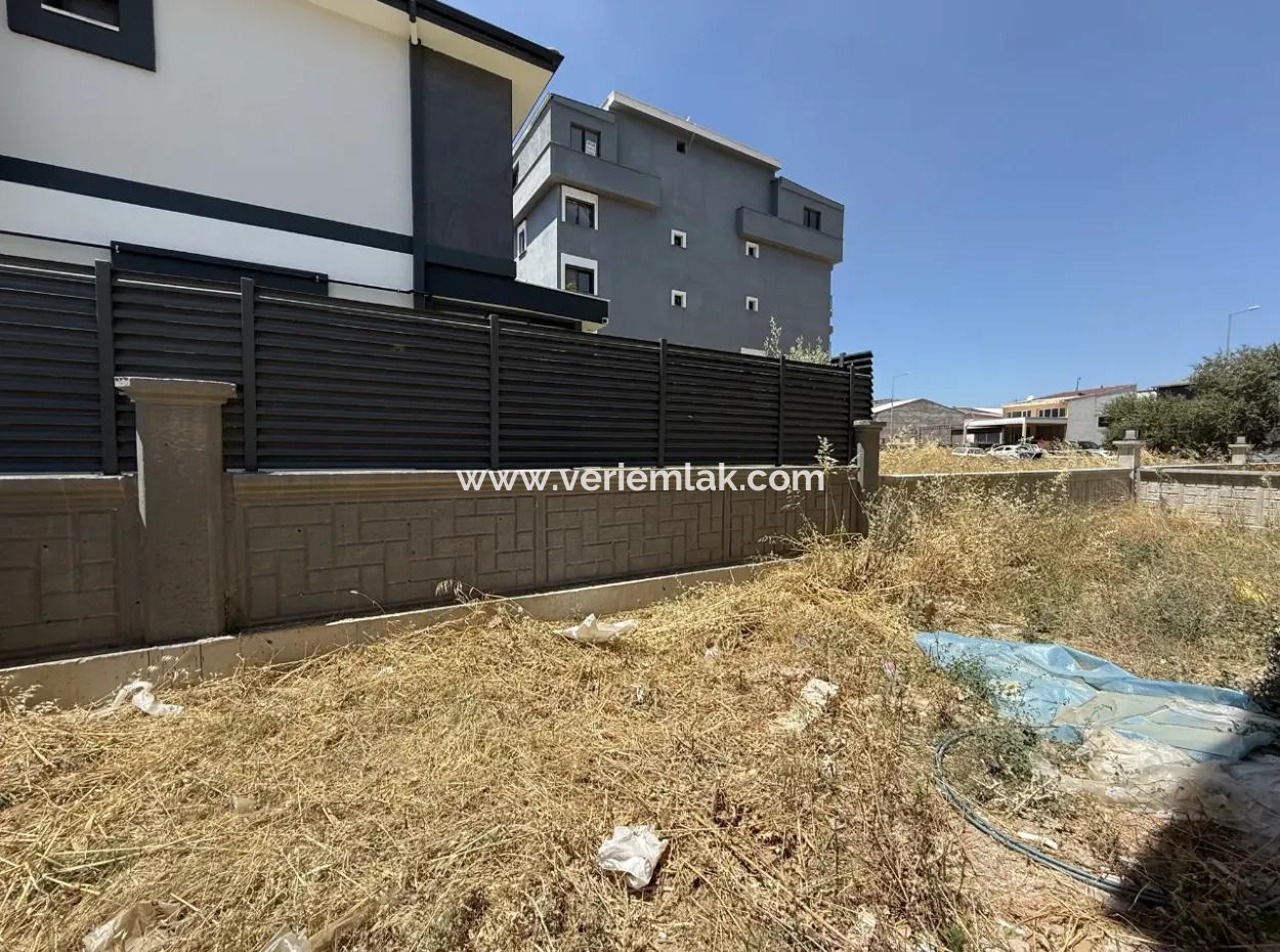 Seferihisar Camikebir’de Doğanın Kalbinde, Konforlu Ve Yatırımlık Villa