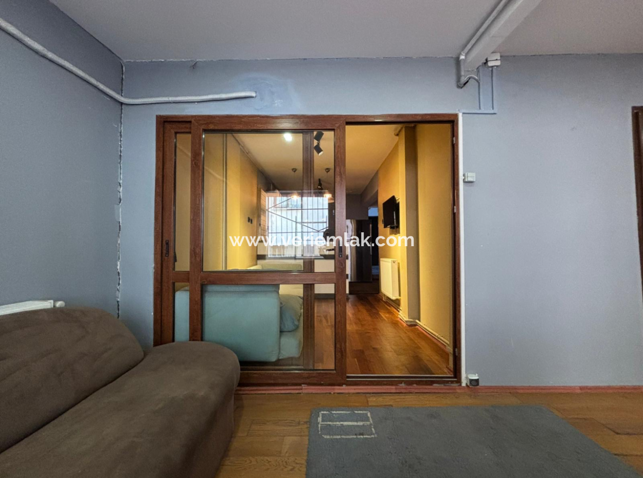 Alsancak Kahramanlarda 1.Kat 2+1 70M2 Doğalgazlı Eşyalı Kiralık Daire!