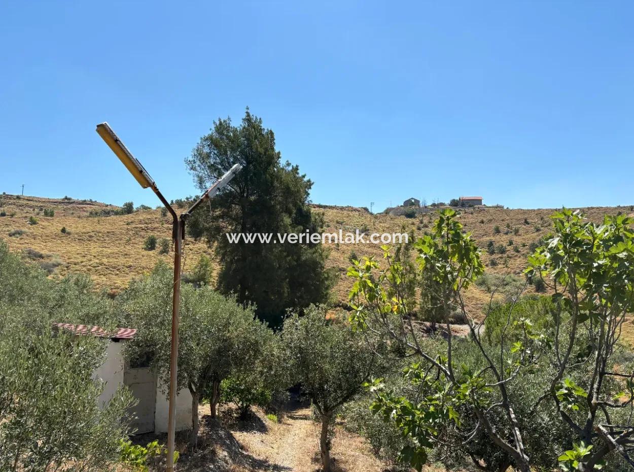 Seferihisar Bahçeköy Bölgesinde Yatırımlık Villa İmarlı Arsa!