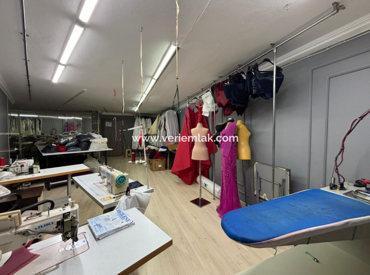 Konak  Belediye Binası Yakını 40M2 Stüdyo Kiralık İşyeri /Ofis!