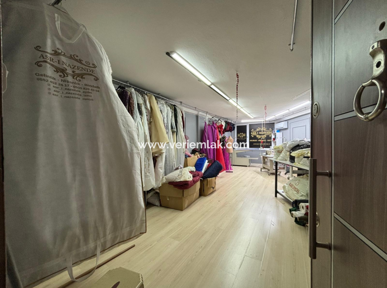 Konak  Belediye Binası Yakını 40M2 Stüdyo Kiralık İşyeri /Ofis!