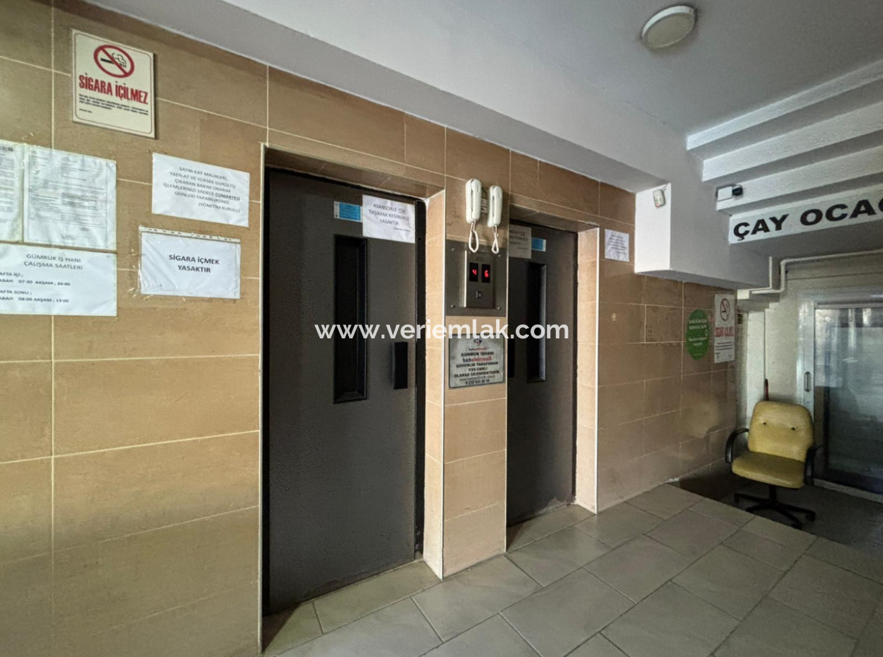 Konak  Belediye Binası Yakını 40M2 Stüdyo Kiralık İşyeri /Ofis!