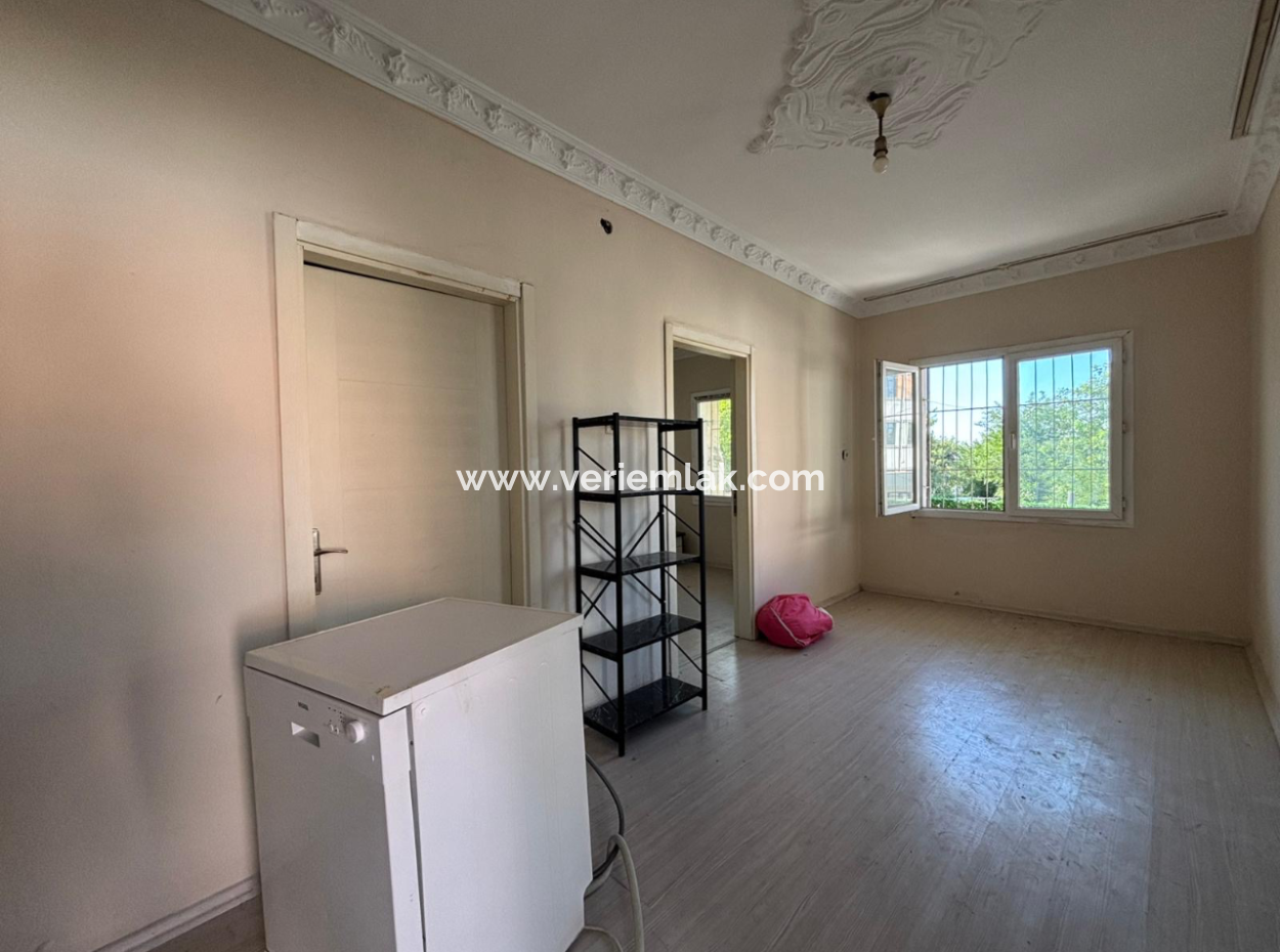Konak Varyantta 1+1 65M2 1.Kat Kiralık Eşyalı Daire!