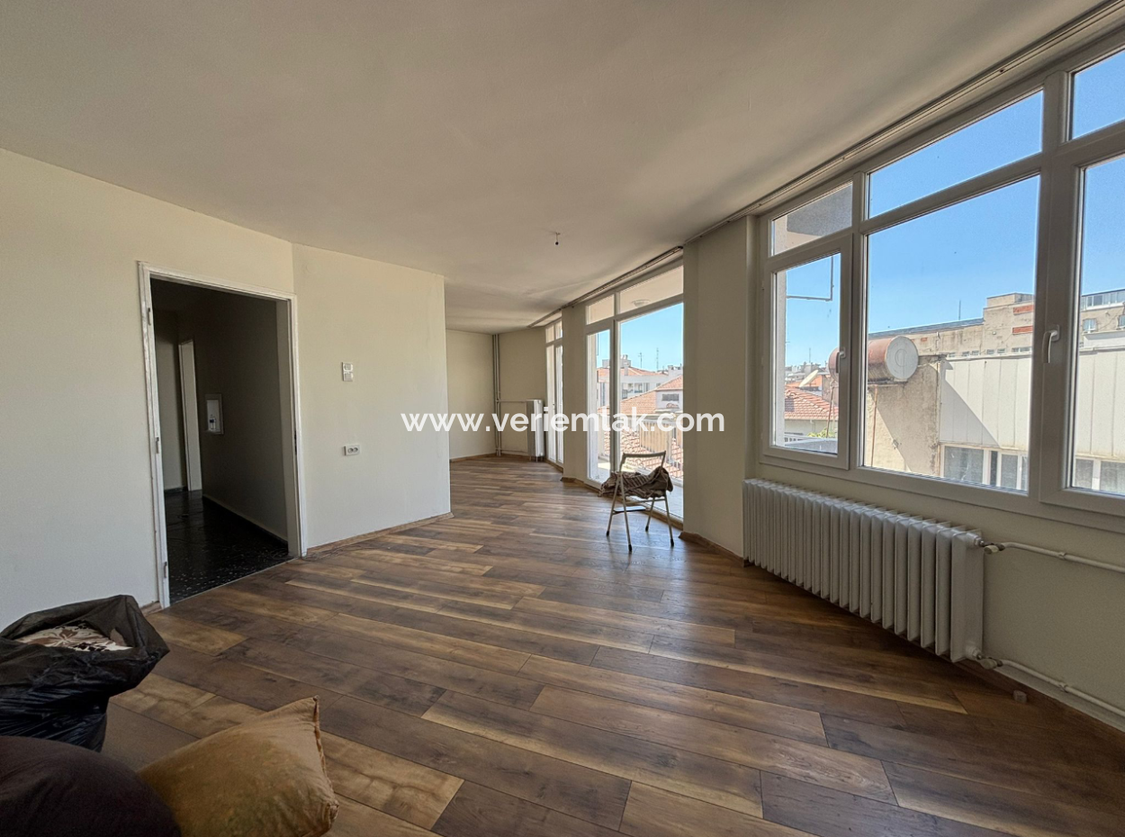 Alsancak Kültür Mahallesi Şair Eşref 2+1 Masrafsız Kiralık Daire!