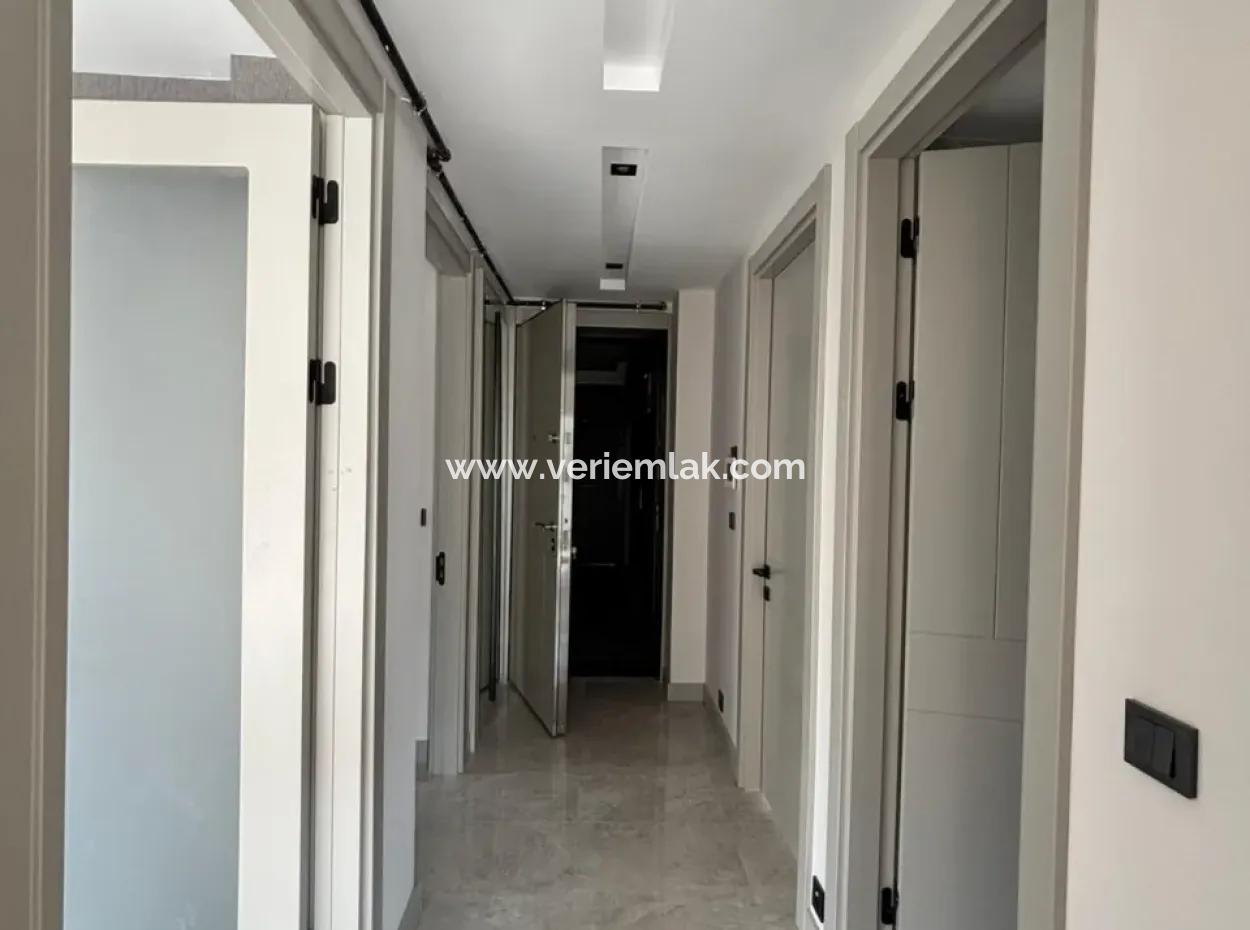 Seferihisar’da Modern Yaşam Ve Yavaş Şehrin Huzuru