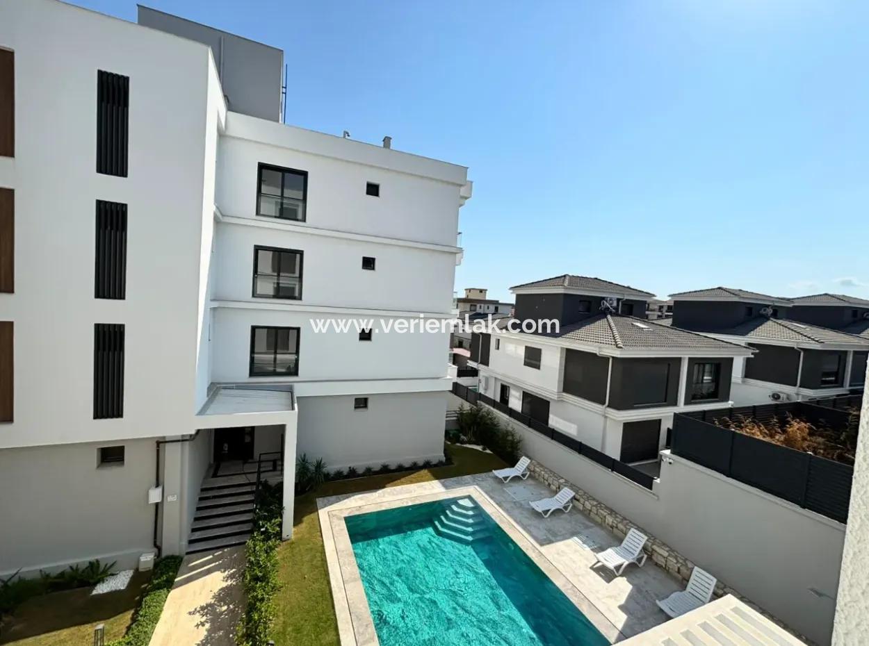 Seferihisar’da Modern Yaşam Ve Yavaş Şehrin Huzuru