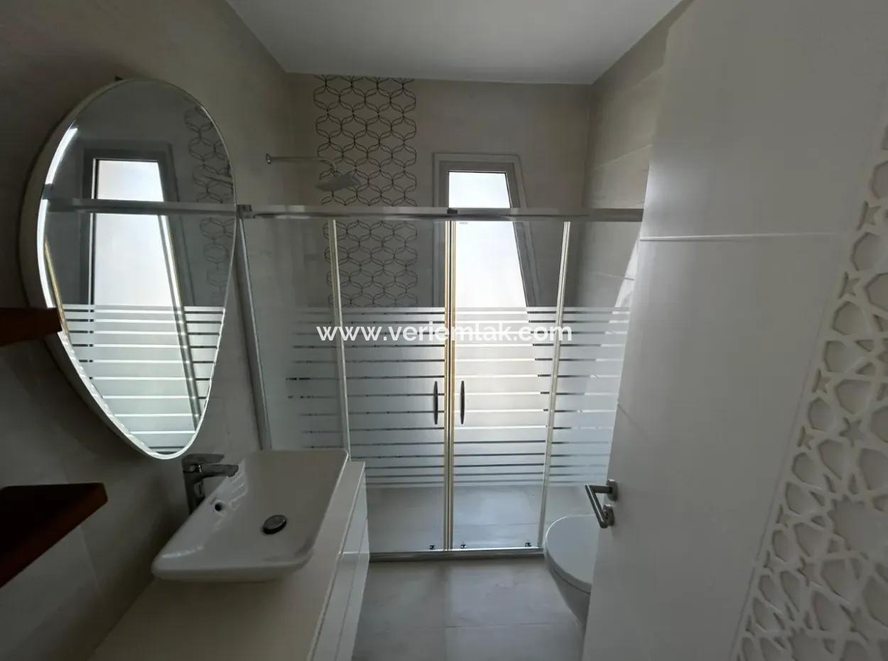 Turgutreis Yalı'da Denizin Kıyısında Müstakil Lüks Villa