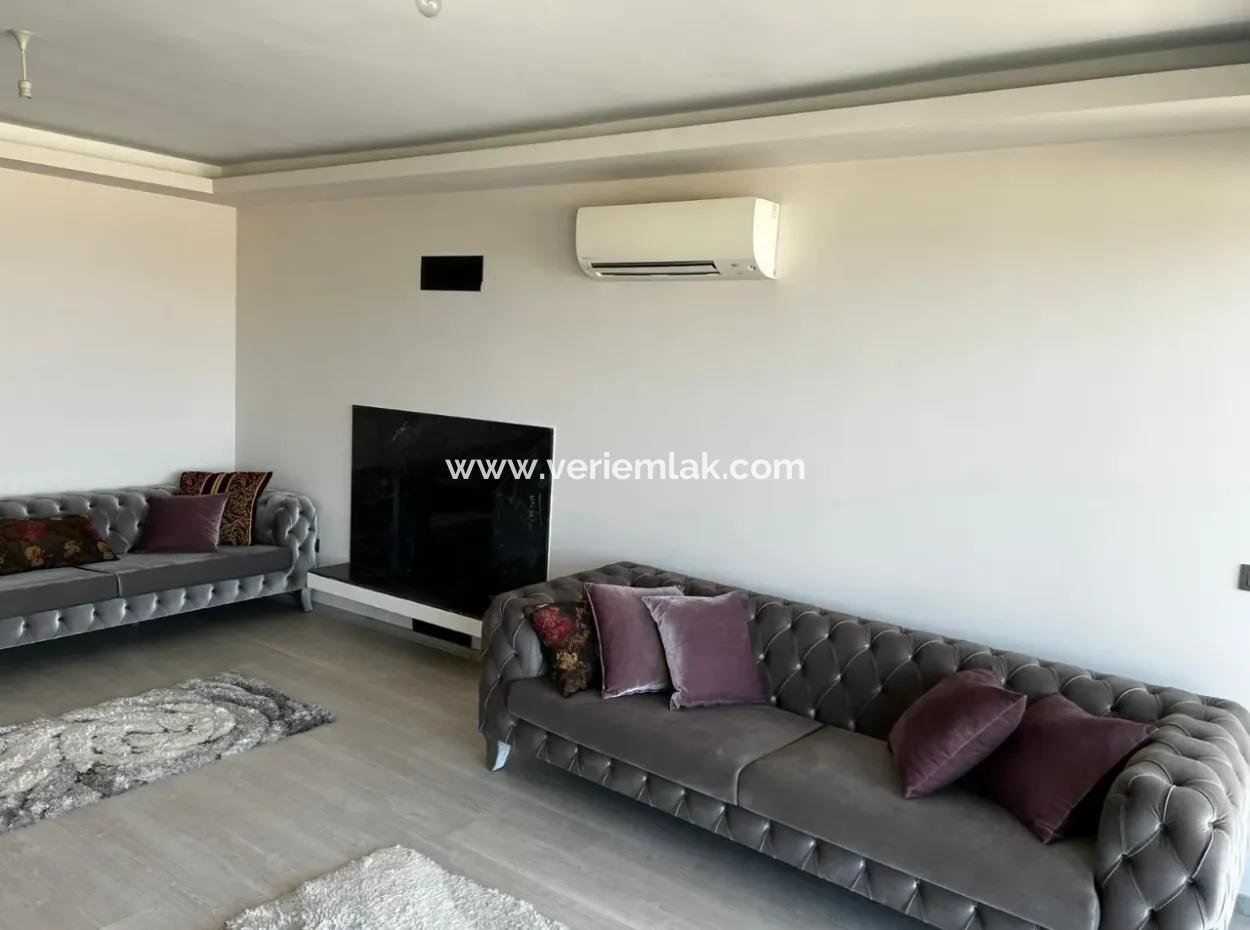 Turgutreis Yalı'da Denizin Kıyısında Müstakil Lüks Villa