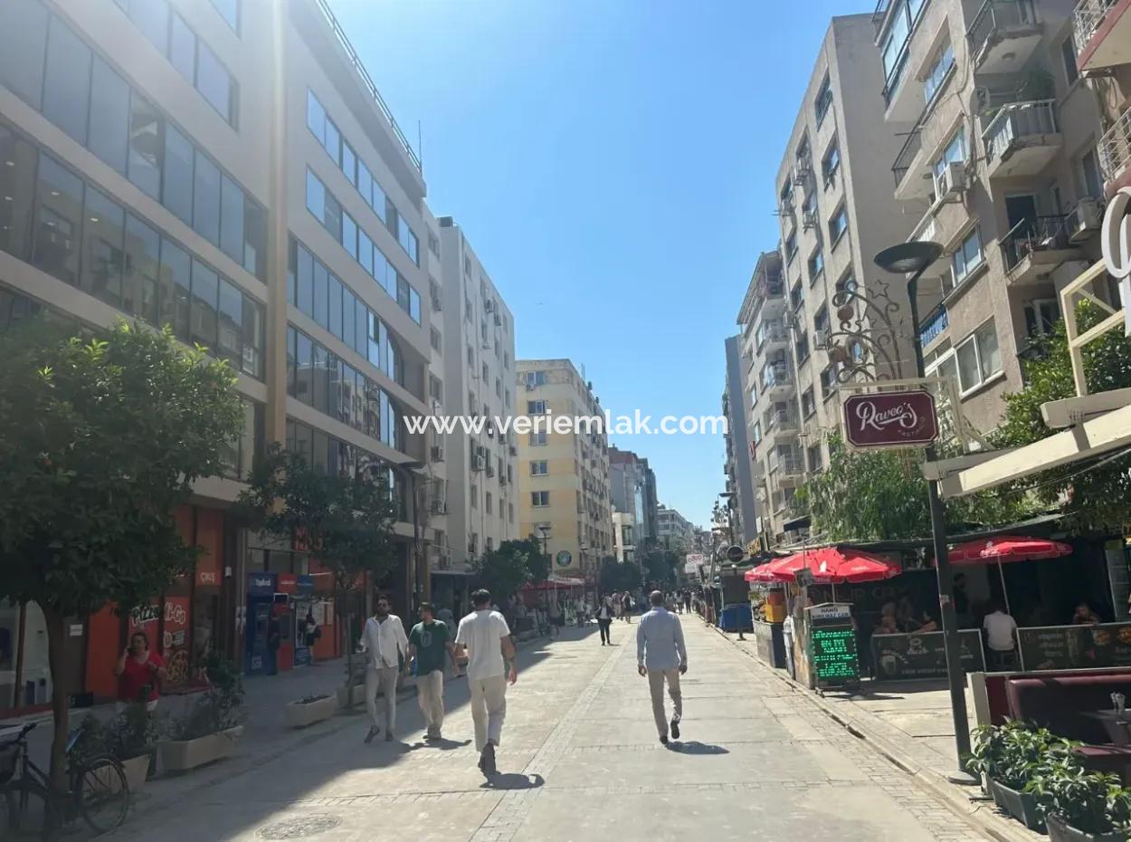 Kıbrıs Şehitleri Alsancak Dedeman Otel Yakını Mobilyalı Daire