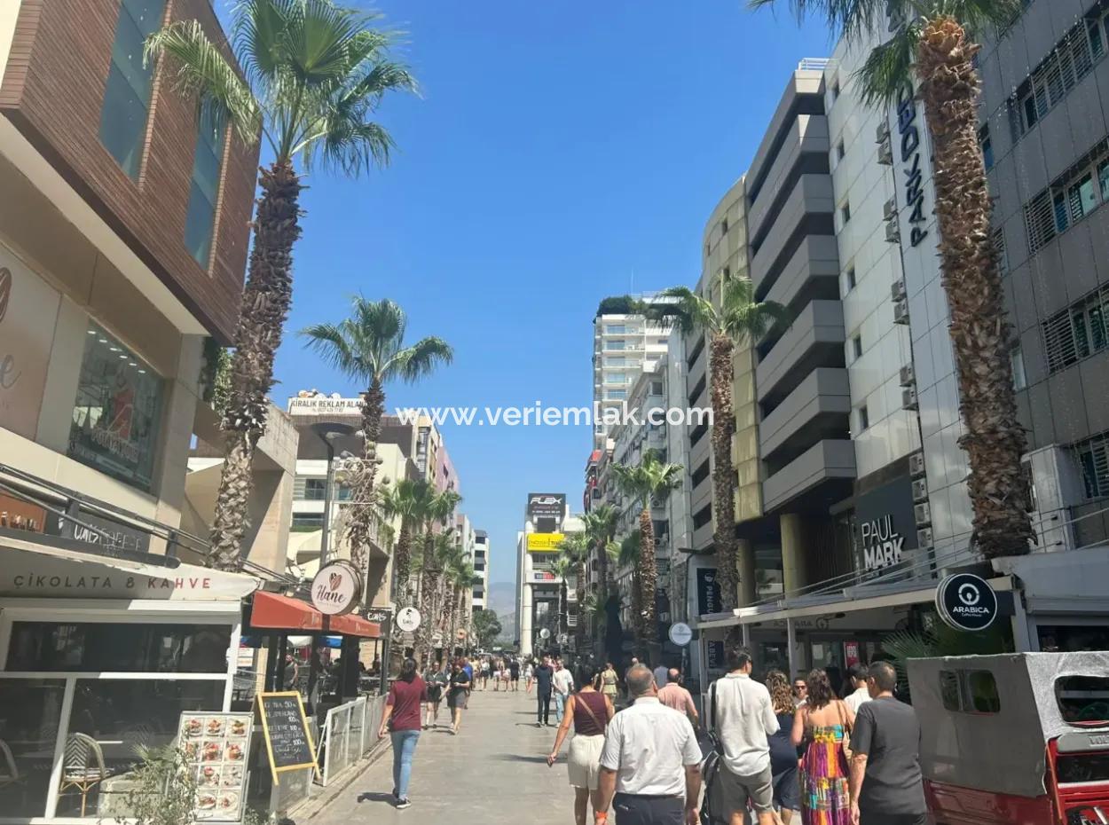 Kıbrıs Şehitleri Alsancak Dedeman Otel Yakını Mobilyalı Daire