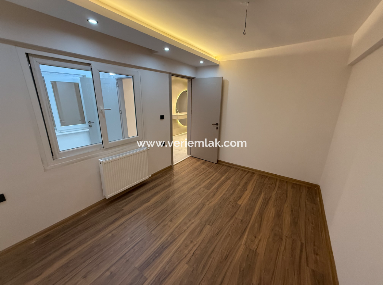 Ekonomi Üniversitesi Yakınında Full Tadilatlı Cadde Üzeri Masrafsız