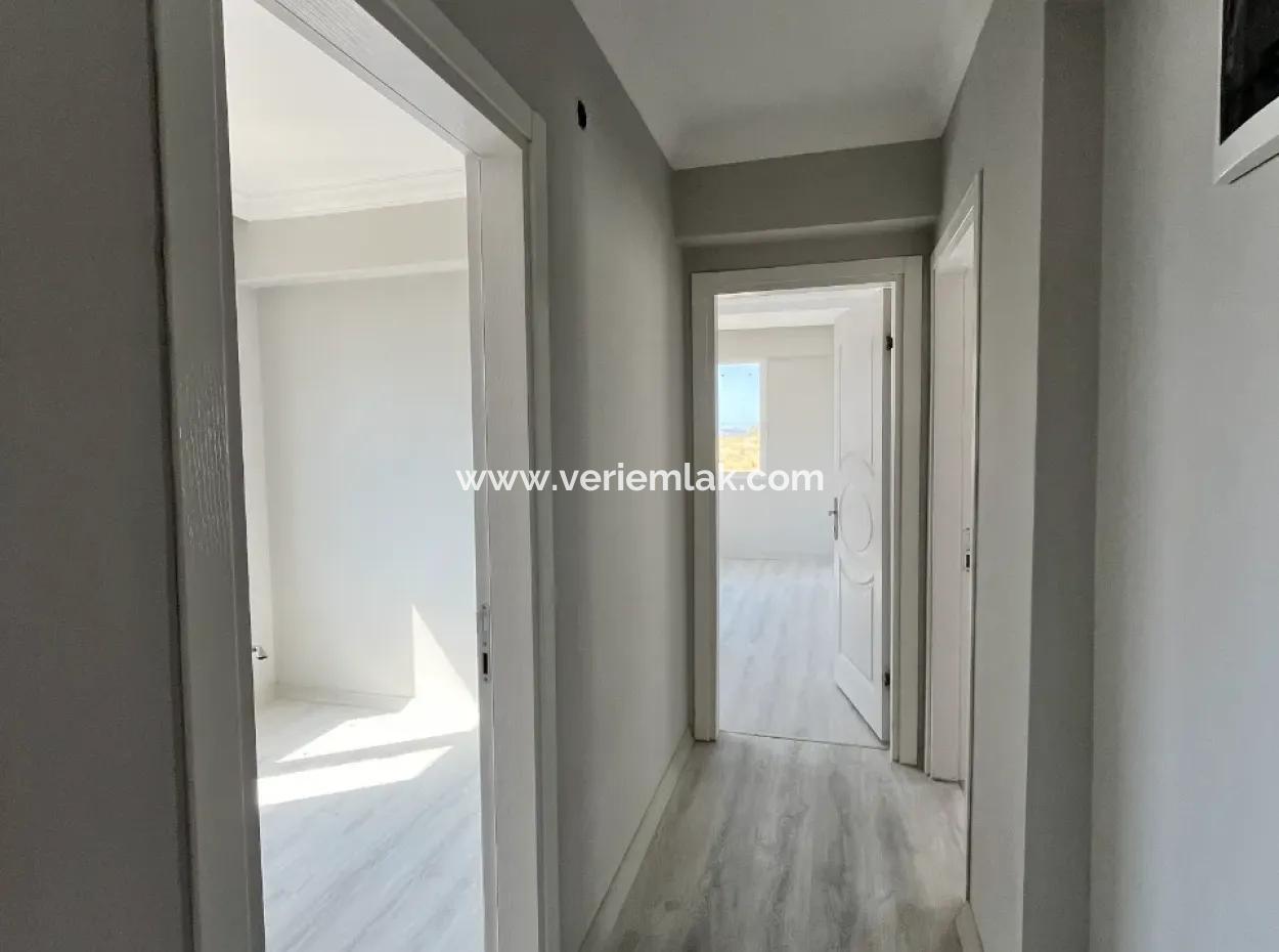 Seferihisar Camikebir Mahallesinde Yatırıma Uygun Satılık Komple Bina