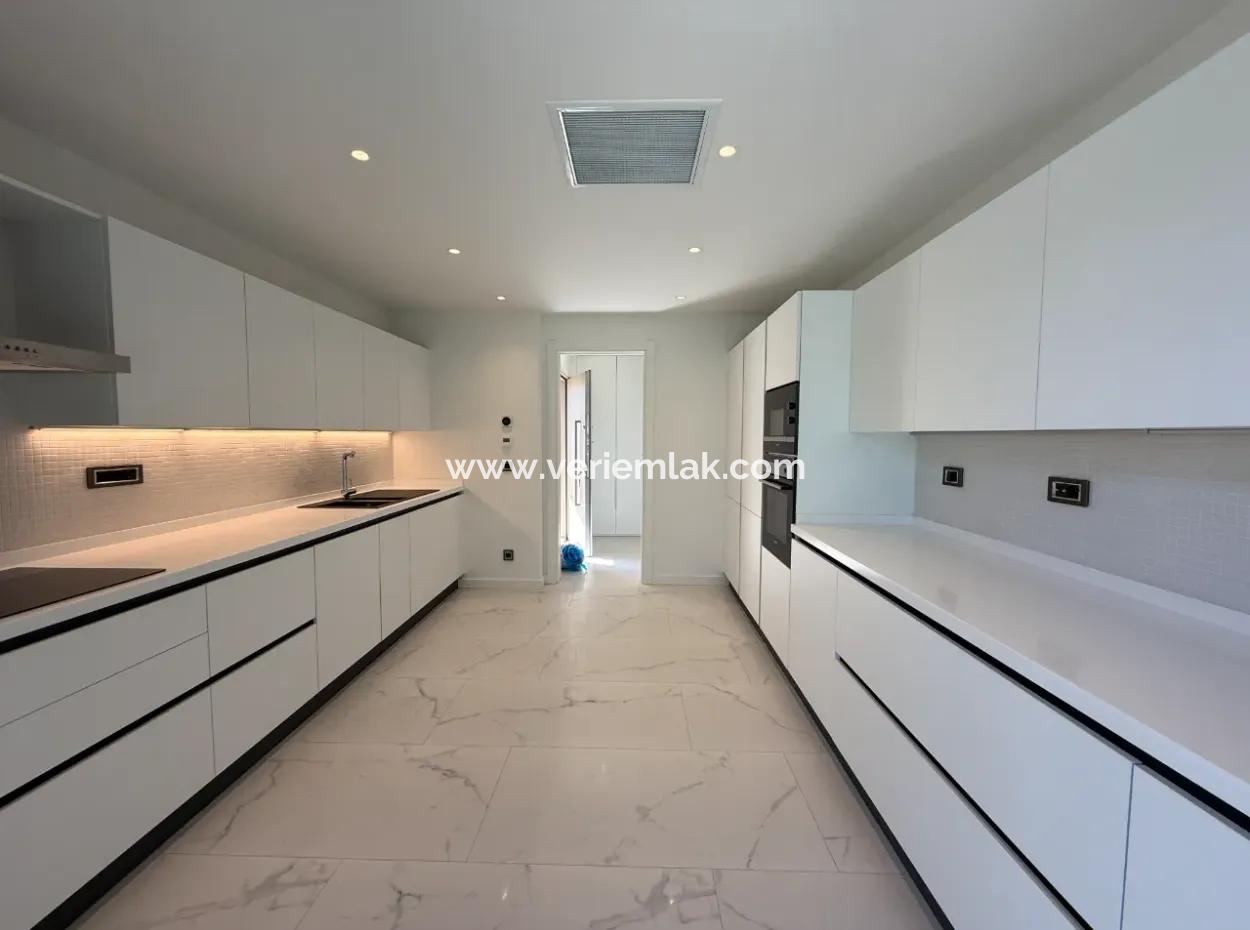 Folkart Urla Country – Tek Katlı Müstakil 5+1 Villa