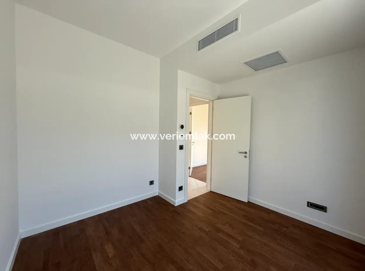 Folkart Urla Country – Tek Katlı Müstakil 5+1 Villa