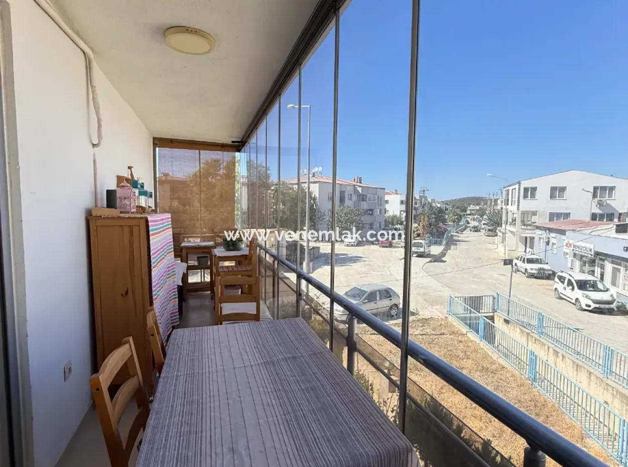 Sığacık Marina Yakınında Geniş Ve Konforlu Satılık Daire!