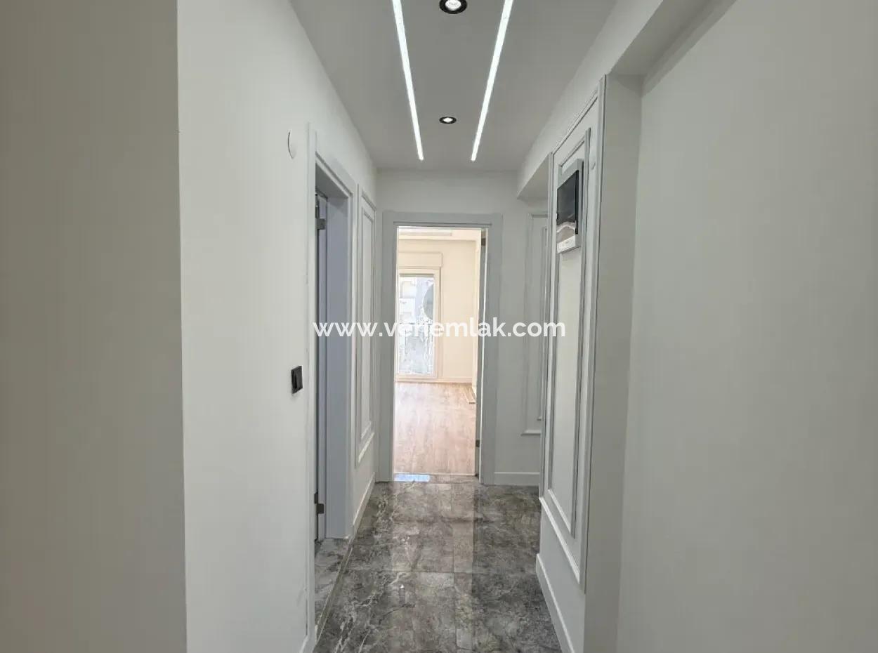 Sığacık’ta Yaz-Kış Yaşama Uygun 5+1 Daire