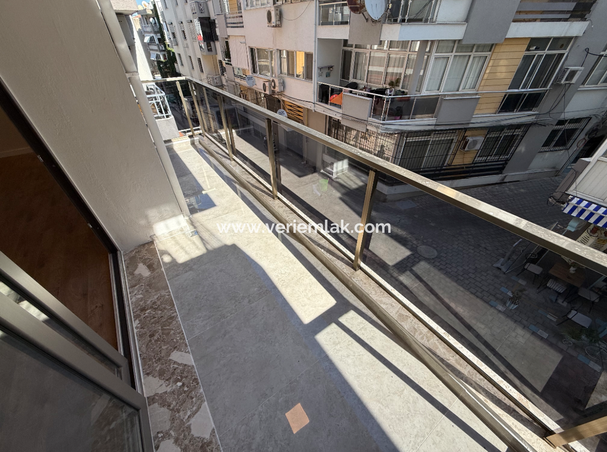 İnönü Caddesine 2.Bina'da 3+1 Full Tadilatlı Arakat Ferah Daire