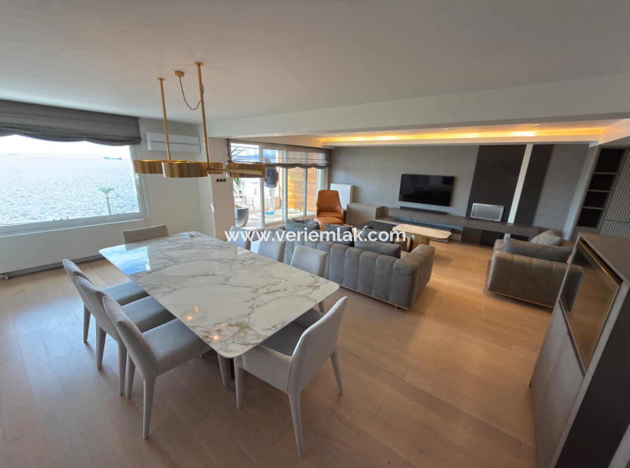 Karataş'ta 4+1  Otoparklı Full Tadilatlı Ara Kat Yalı Dairesi