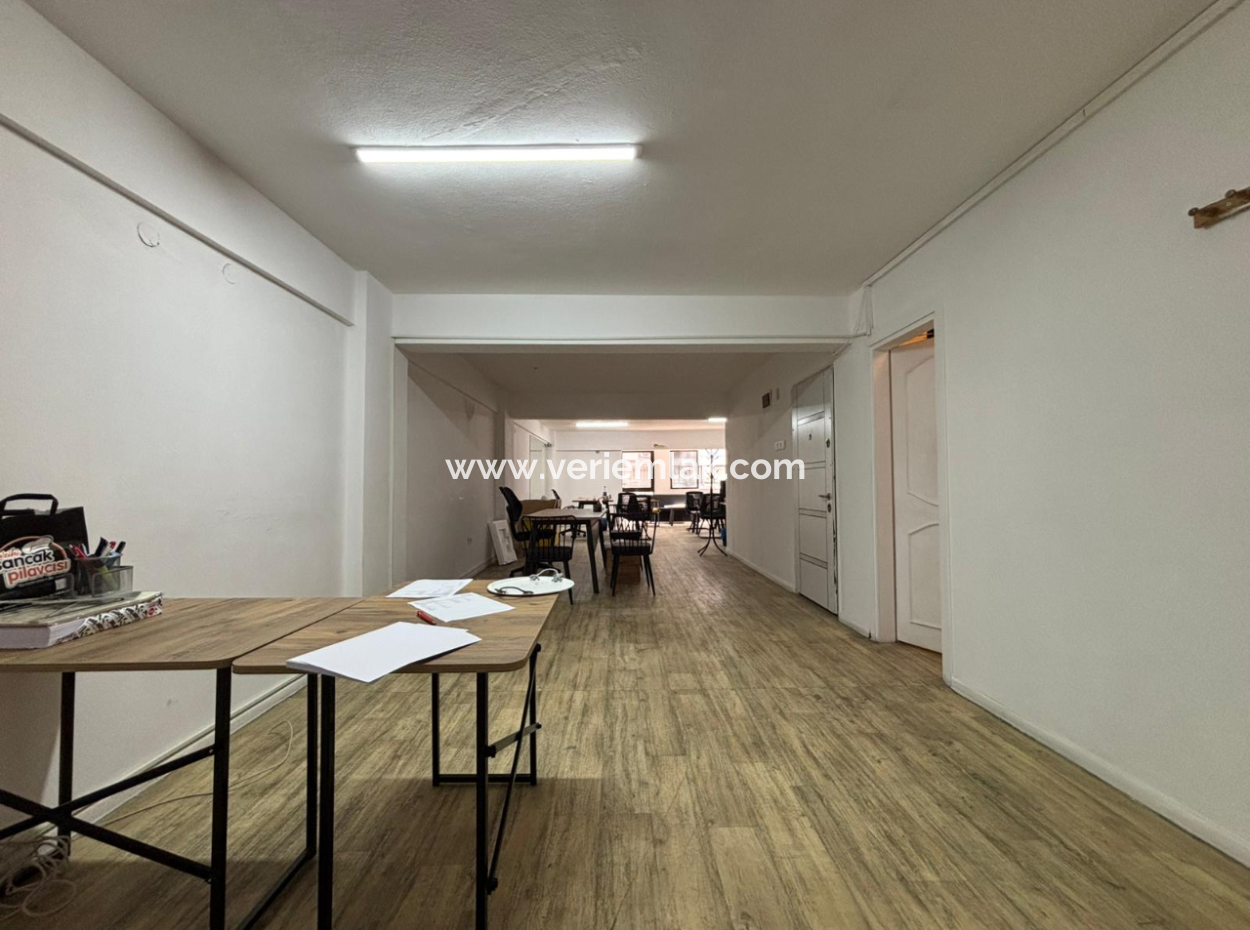 Alsancak Kıbrıs Şehitleri 1.Kat 100M2 1+1 Kiralık İşyeri/Ofis