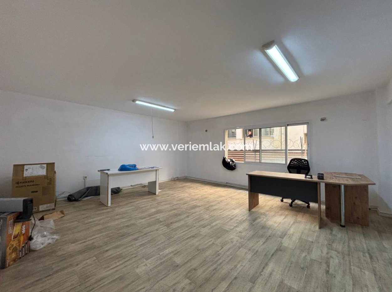 Alsancak Kıbrıs Şehitleri 1.Kat 100M2 1+1 Kiralık İşyeri/Ofis