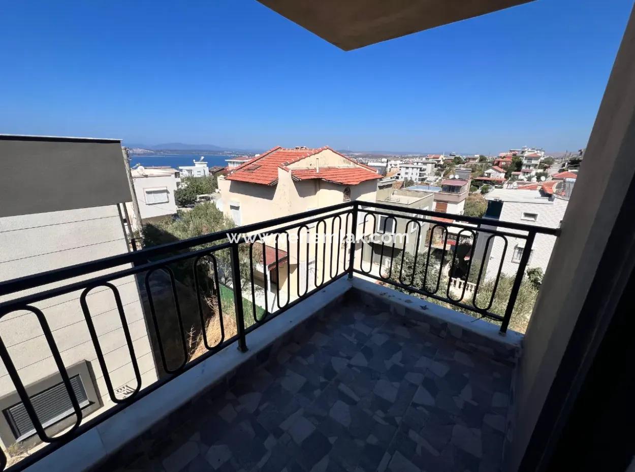 Seferihisar Akarca – Elmastaş Mevkiinde Tam Müstakil 4+1 Deniz Manzaralı Villa