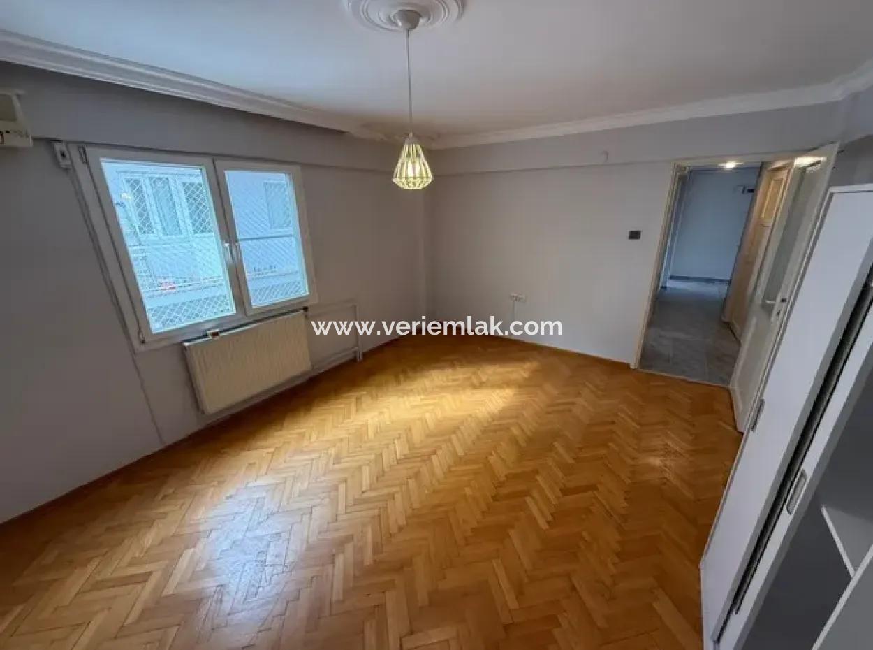 Küçükyalı'da Full Deniz Manzaralı 3+1 140 M2 Masrafsız Daire