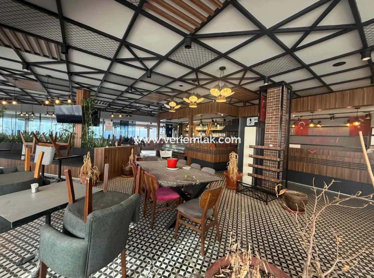 Seferihisar Şehir Merkezinde Devren Kiralık Tam Kat Cafe
