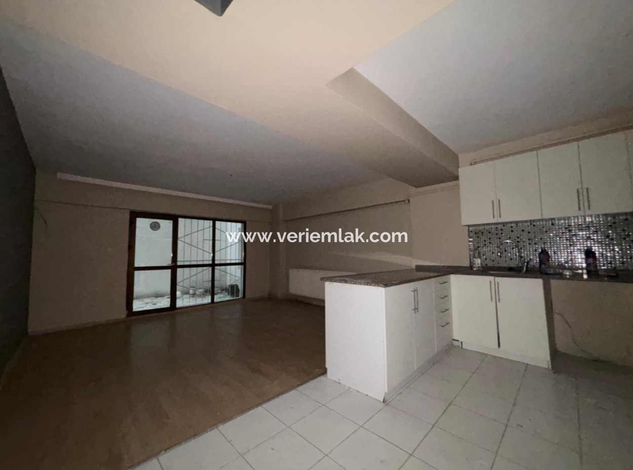 Alsancak Trt Yakını 2+1 Kombili Dublex Kiralık Daire!