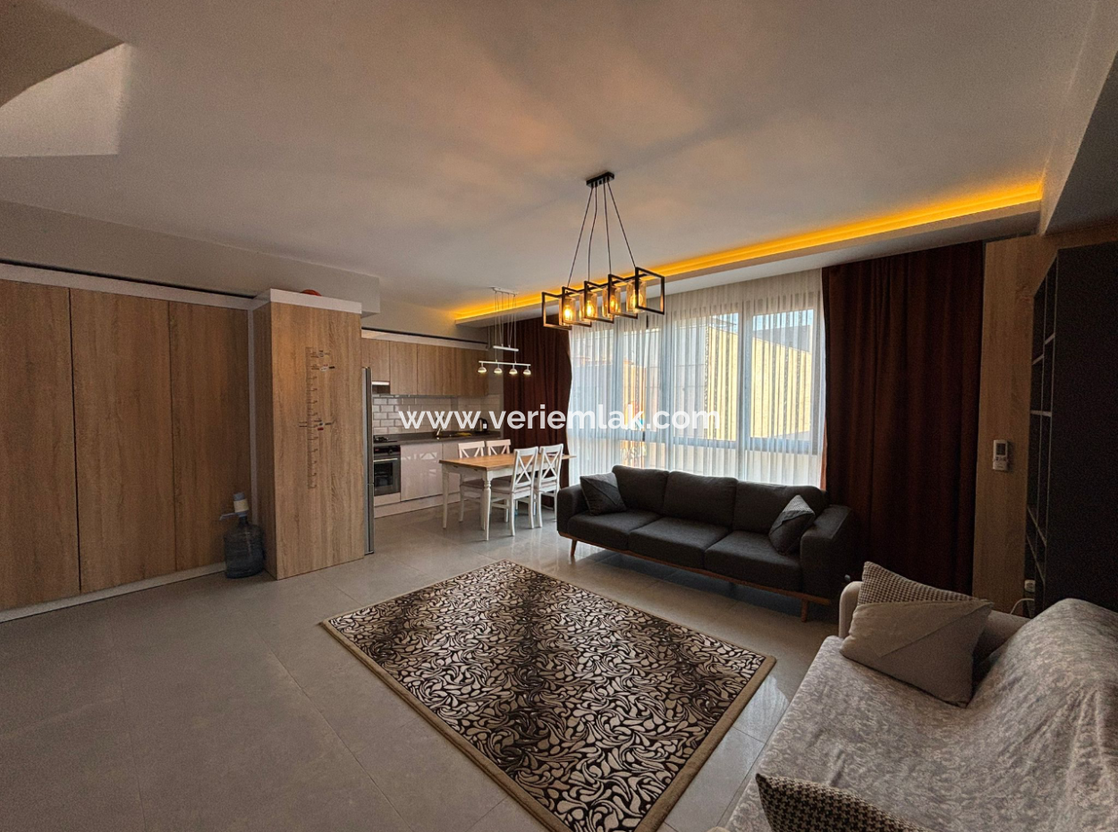 Alsancak Kahramanlarda Yeni Binada Dublex 2+1 Eşyalı Kiralık Daire!