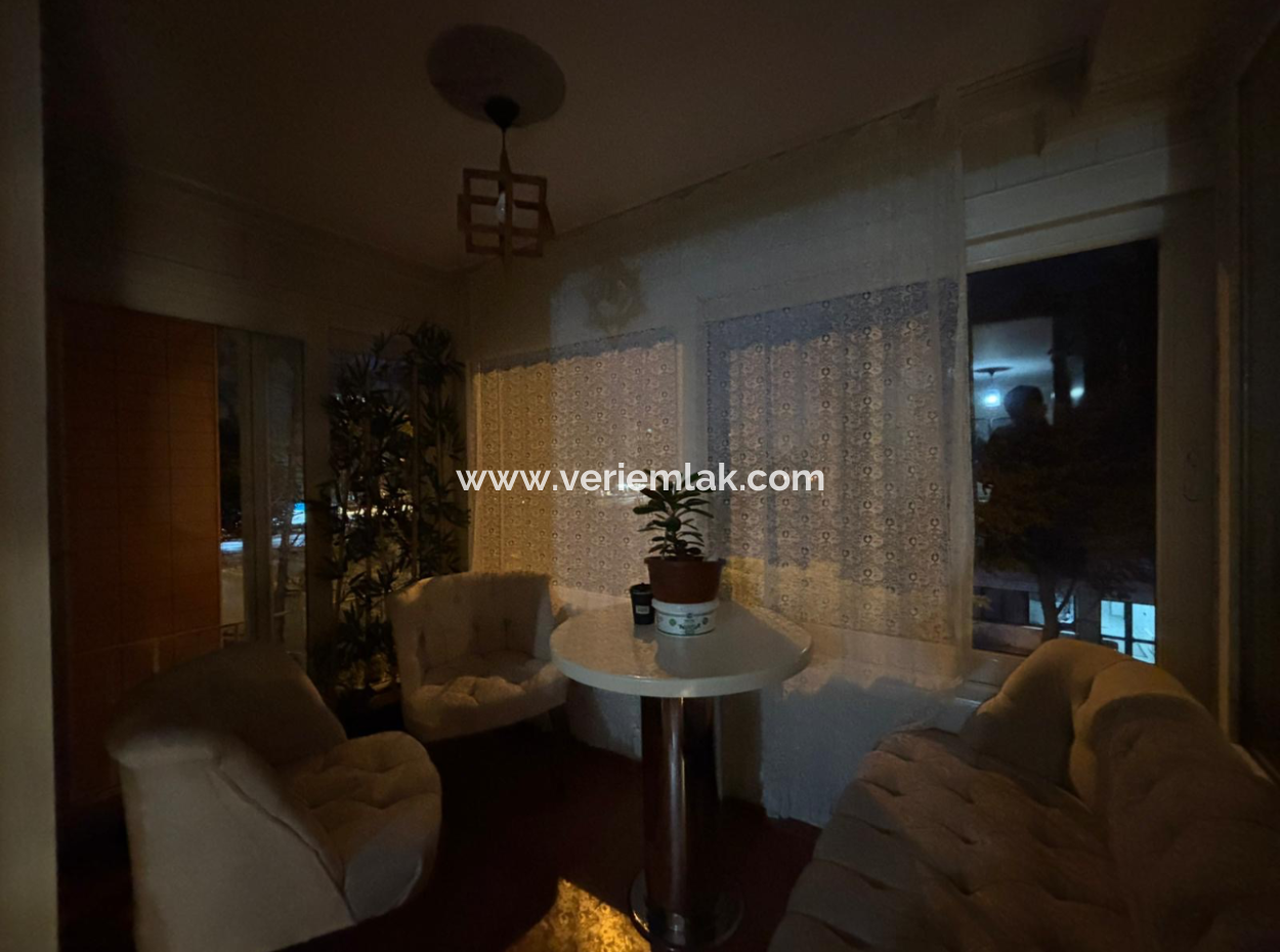 Alsancak Dünyagöz Karşısı Eşyalı 3+1  130 M2   2. Kat Kiralık Daire!