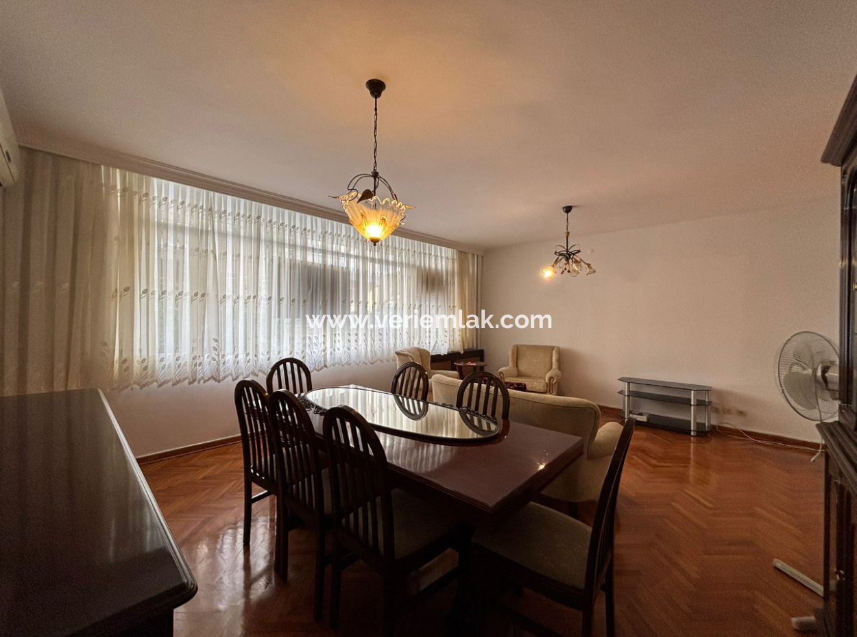 Alsancak Kültür Mahallesinde Otoparklı 3+1 Eşyalı Kiralık Daire