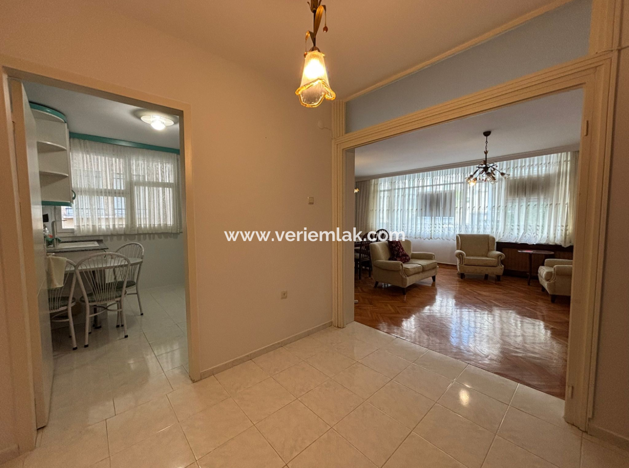 Alsancak Kültür Mahallesinde Otoparklı 3+1 Eşyalı Kiralık Daire