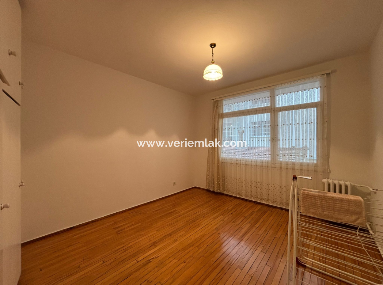 Alsancak Kültür Mahallesinde Otoparklı 3+1 Eşyalı Kiralık Daire