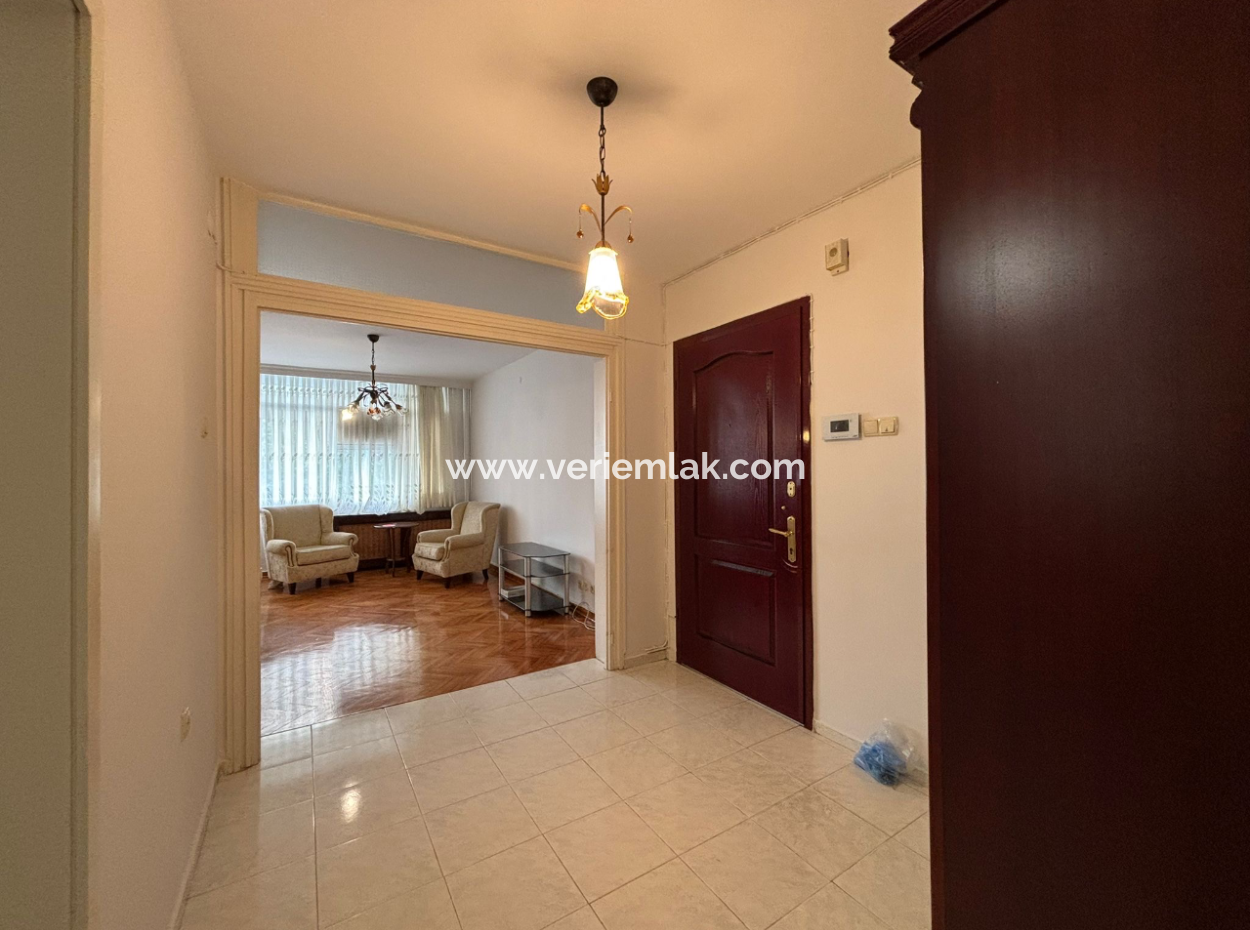 Alsancak Kültür Mahallesinde Otoparklı 3+1 Eşyalı Kiralık Daire