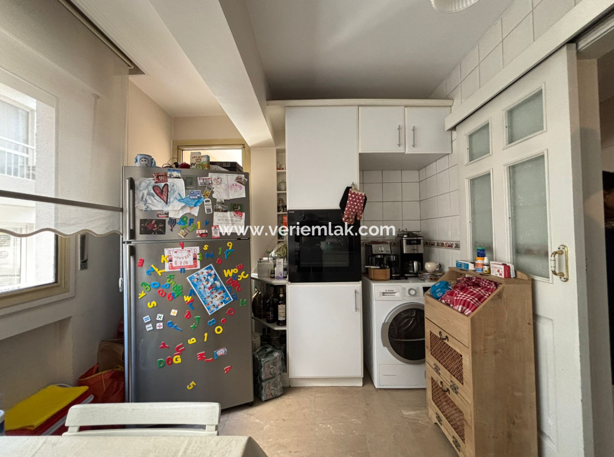 Alsancak Dutlu Sokakta 3.Kat 3+1 Genç Binada Otoparklı Satılık Daire !