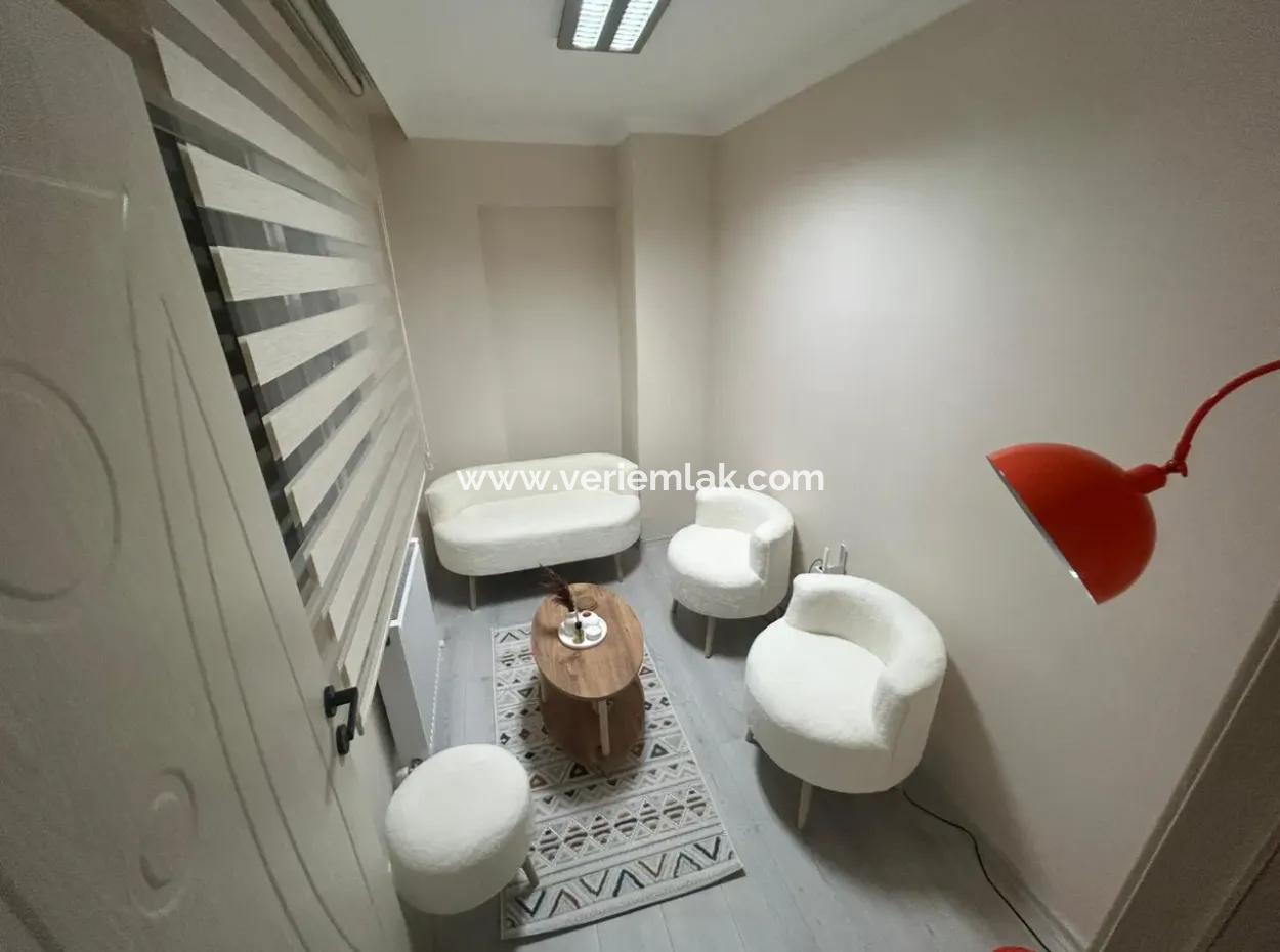 Alsancak Kıbrıs Şehitleri Caddesinde Hazır Psikoloj Muayenehanesi Devren