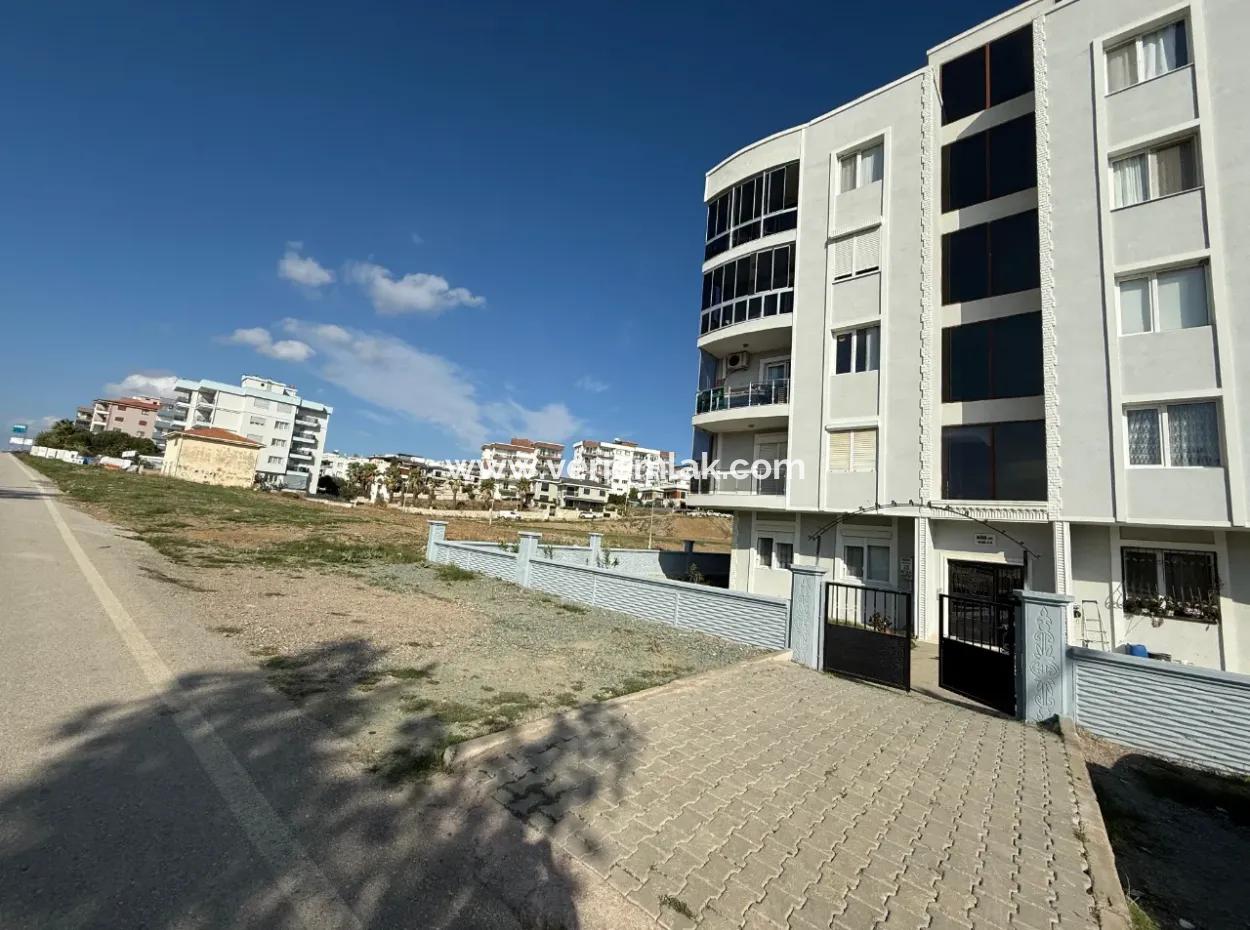 Seferihisar İzmir Caddesi Üzerinde Yeşil Alan Cepheli Kiralık Daire