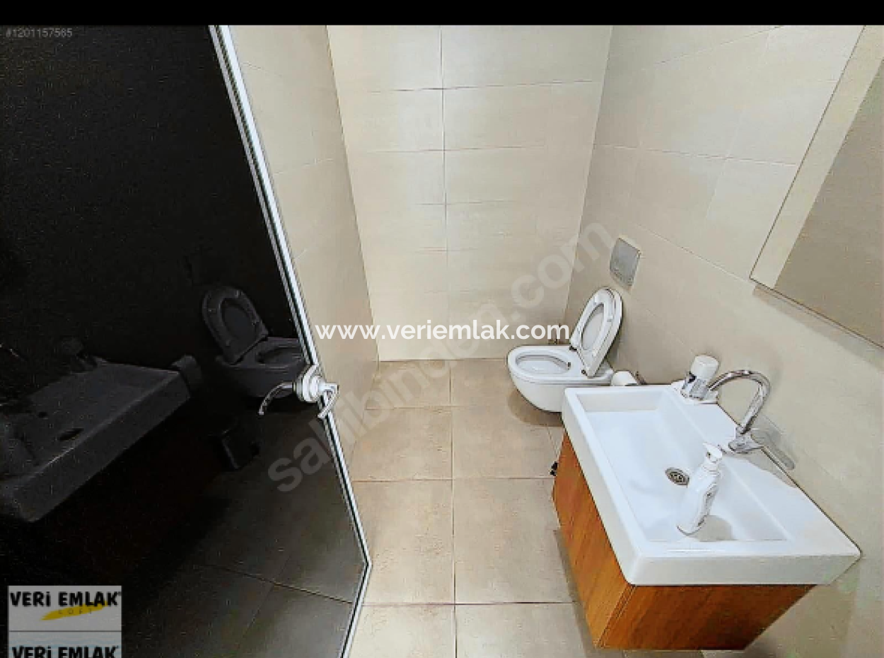 Bayraklı Tower ‘ Da 2+1 Kdv’li Kiralık 133 M2  Kiralık İşyeri!