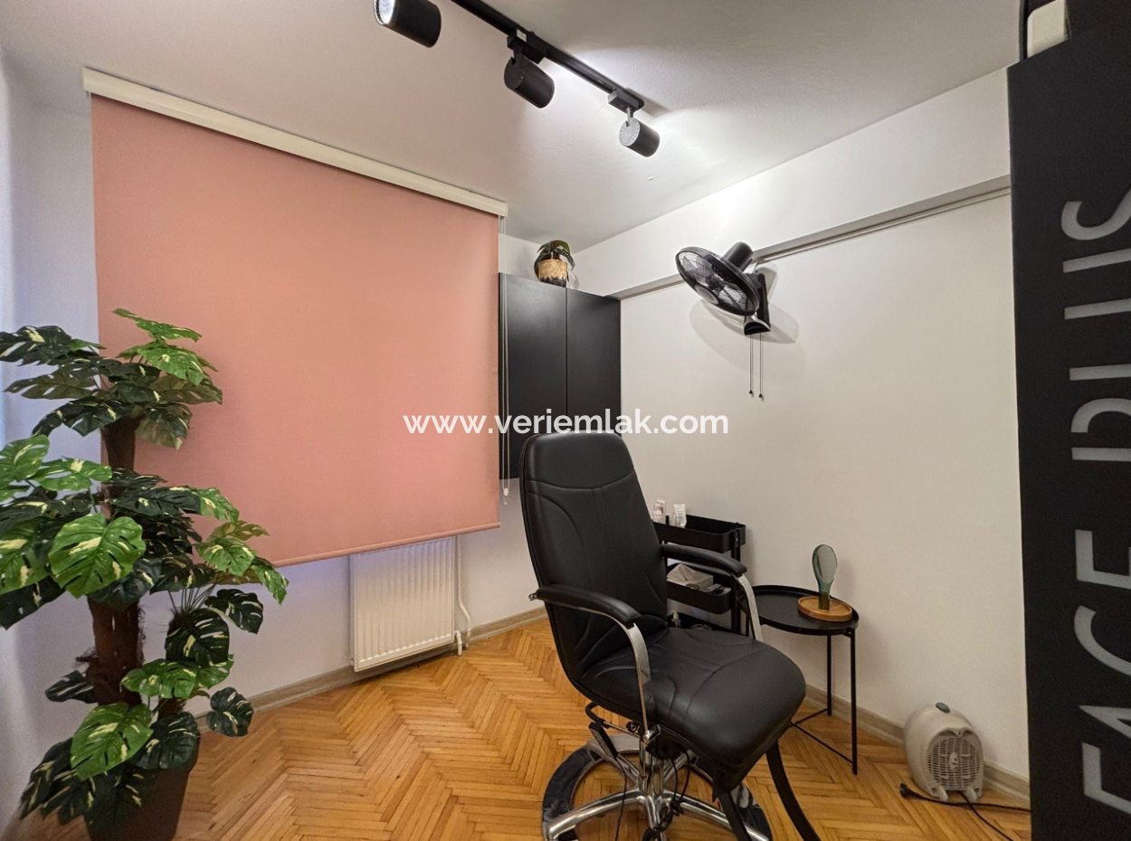 Alsancak Kültür Mahallesin’de Otoparklı 3+1 Masrafsız Kiralık İş Yeri!