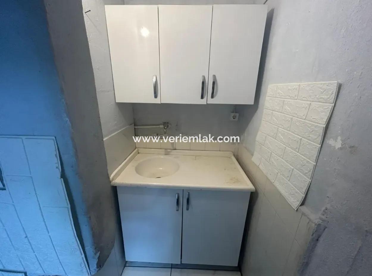 Mimarsinan Mah.1432 Sokak Geniş Cepheli Bacalı Otomatik Panjurlu